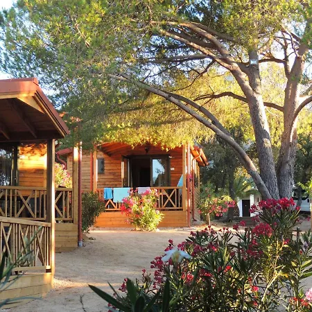 假日公园 La Mora *